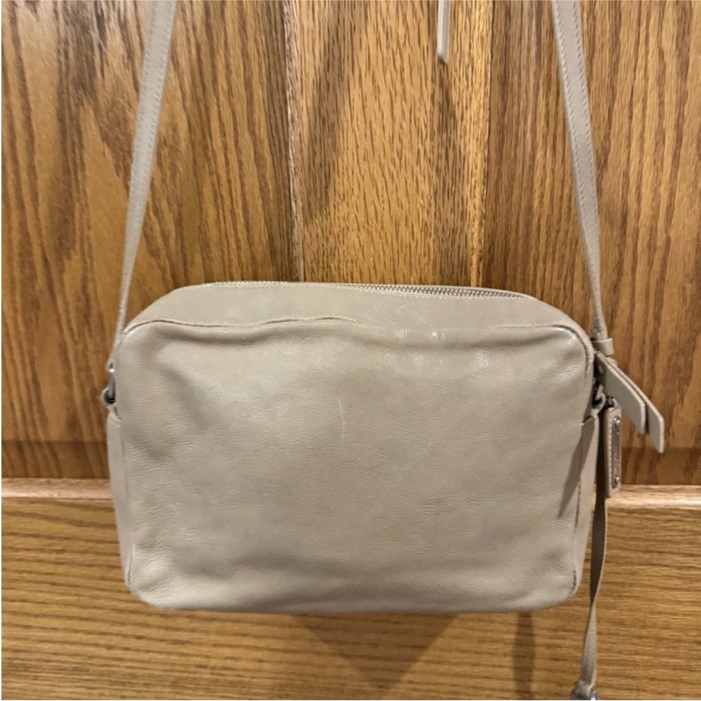 Saint Laurent YSL Lou Camera Bag Beige Leather Silver Hardware Crossbody - Picture 9 of 15